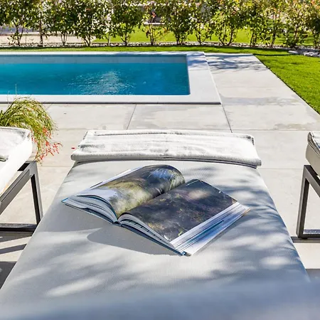 Luxury Luma Villa